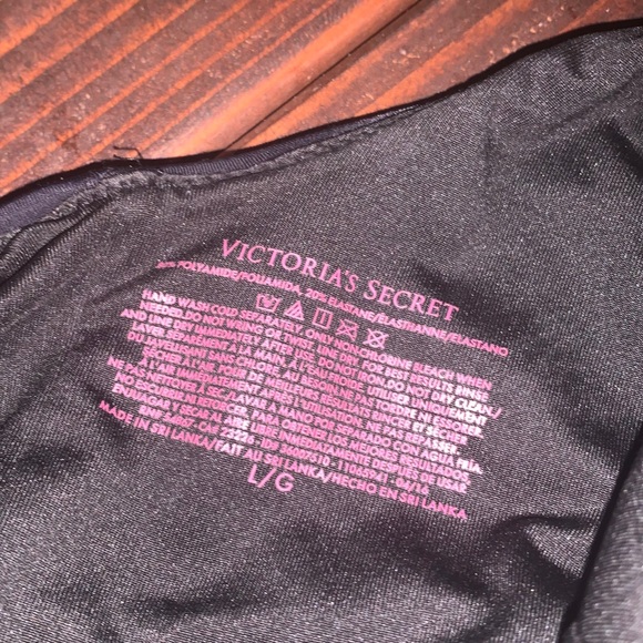 Victoria’s Secret colorblock plunge one piece - Picture 4 of 4